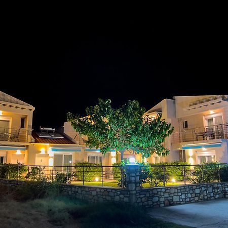 Yalos Beach Maisonettes Скала Сотирос Екстериор снимка