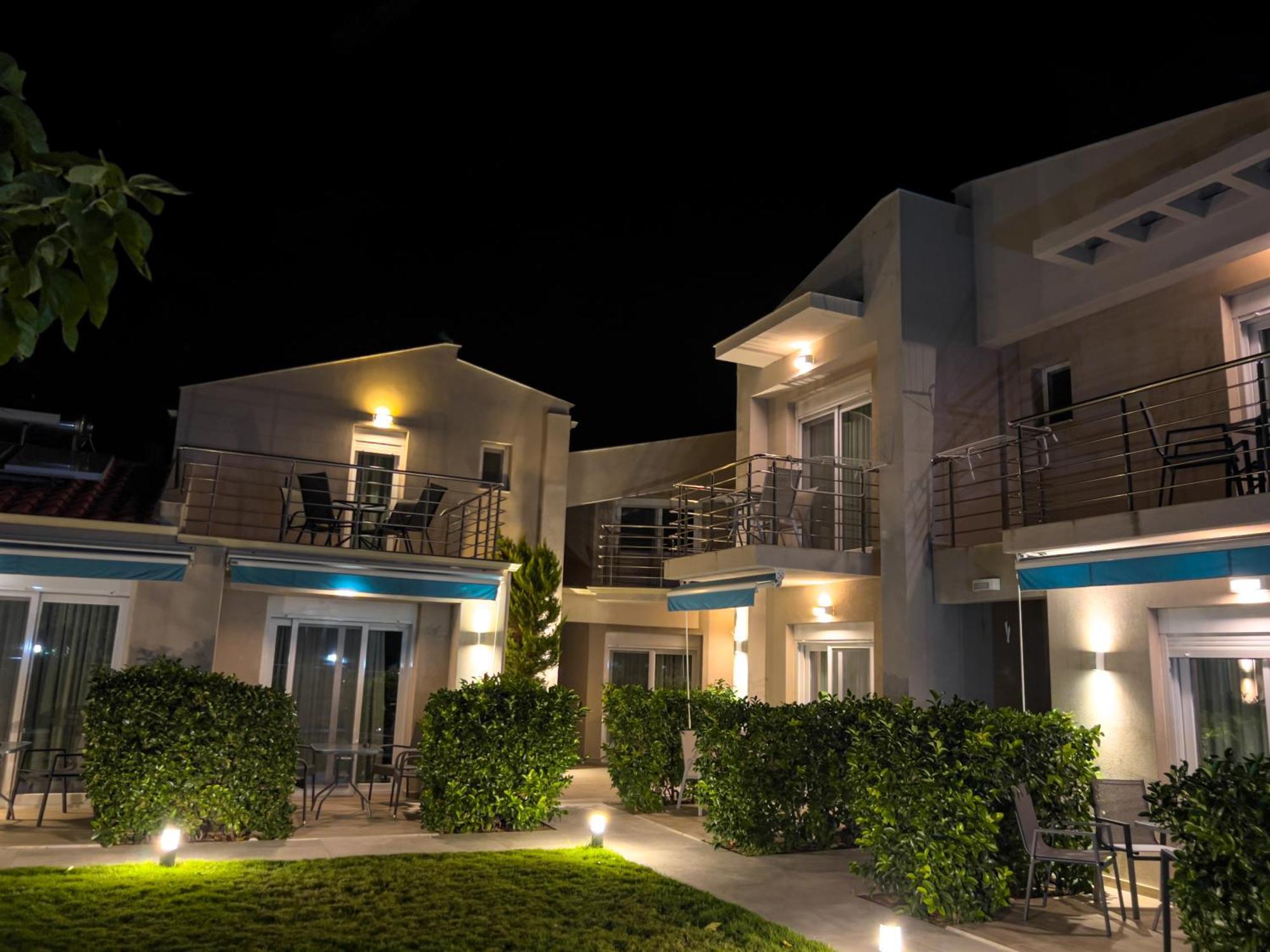 Yalos Beach Maisonettes Скала Сотирос Екстериор снимка