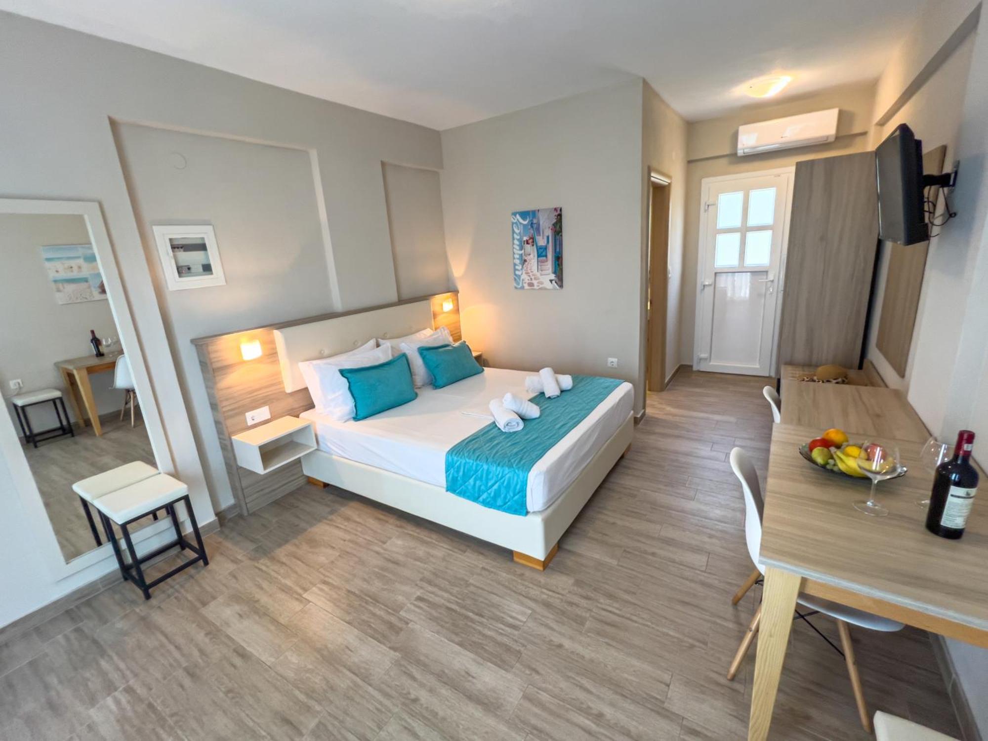 Yalos Beach Maisonettes Скала Сотирос Екстериор снимка