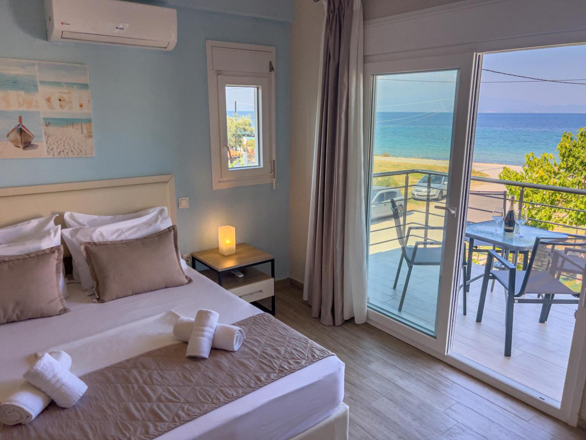 Yalos Beach Maisonettes Скала Сотирос Екстериор снимка