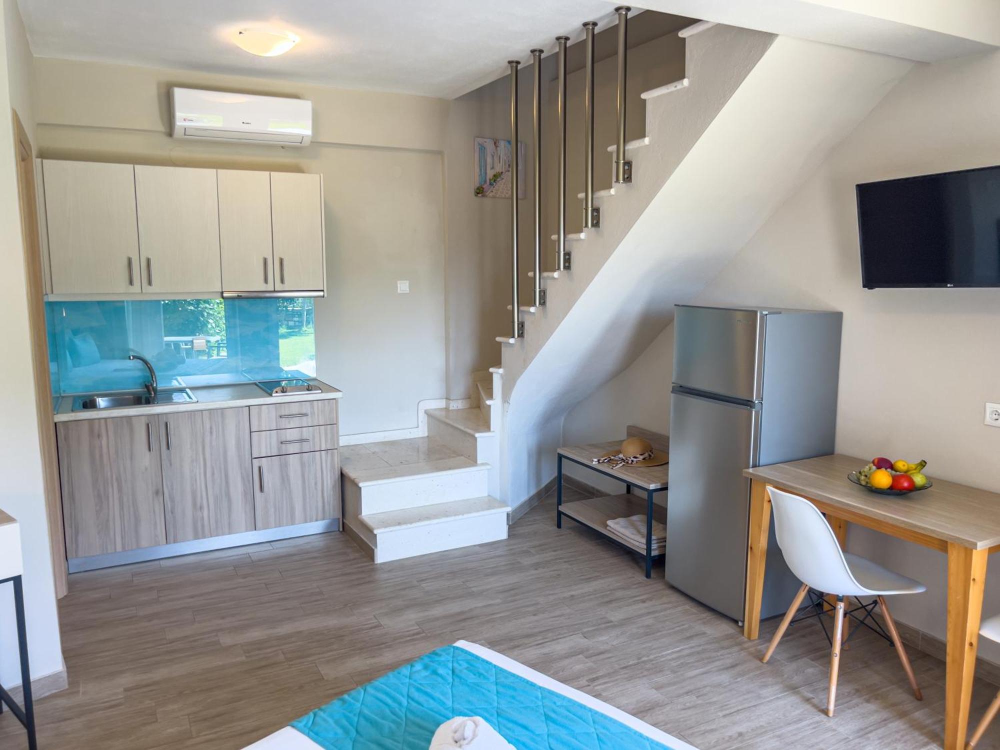 Yalos Beach Maisonettes Скала Сотирос Екстериор снимка